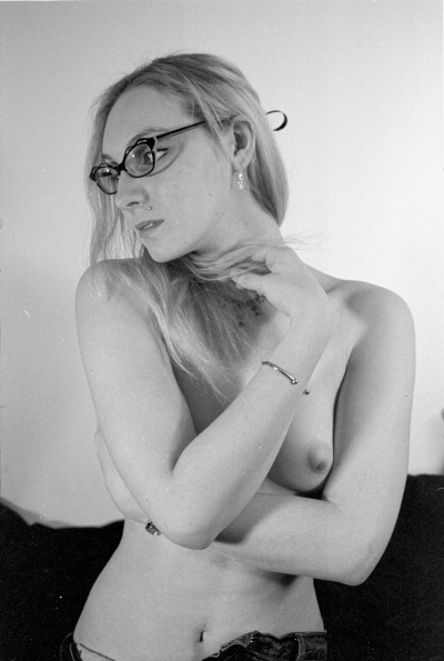 2003_12_04_01_016ME